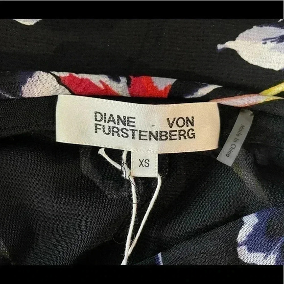 Diane Von Furstenburg black floral lanell skirt sz XS - Picture 3 of 5